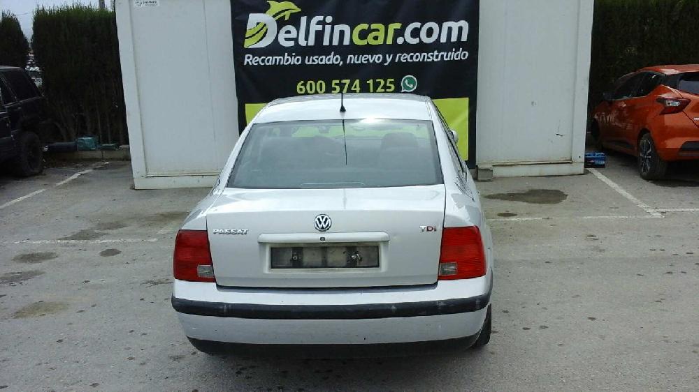 VOLKSWAGEN Passat B5 (1996-2005) Воздухомер воздушного фильтра 028906461, 0281002216 18636194