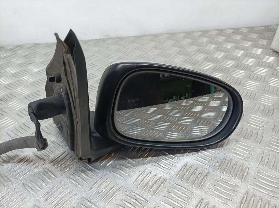 MERCEDES-BENZ Almera Tino 1 generation  (2000-2006) Right Side Wing Mirror 015541 23631875