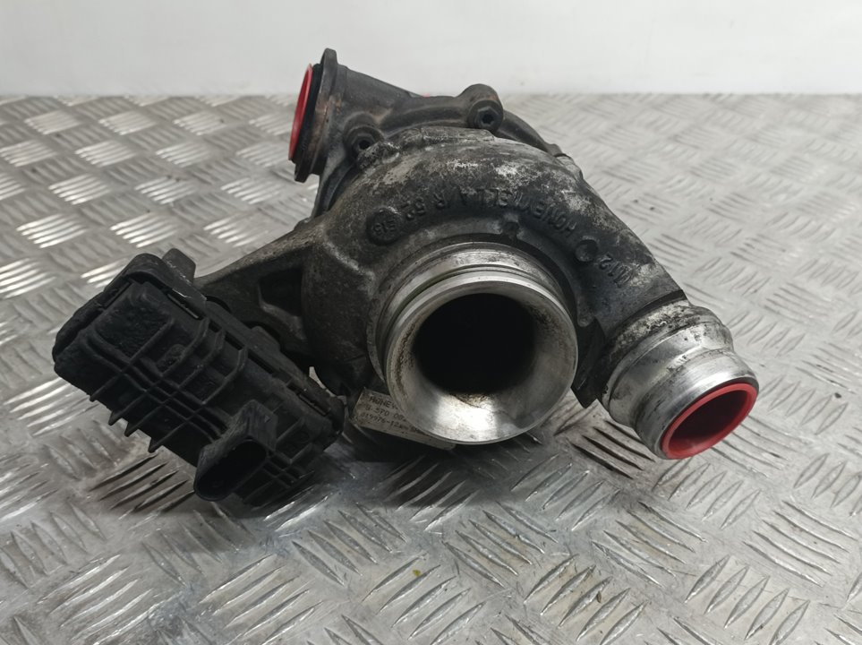 BMW 2 Series F22/F23 (2013-2020) Turbófeltöltő 8570082,81997312 24089320