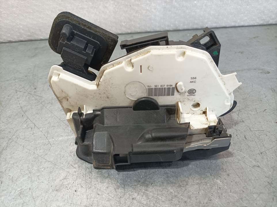 PEUGEOT 308 T9 (2013-2021) Front Left Door Lock 9826126080 24113394