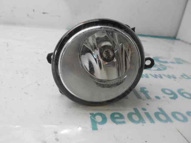 TOYOTA iQ 1 generation (2008-2020) Front Right Fog Light 812100D042 18443082