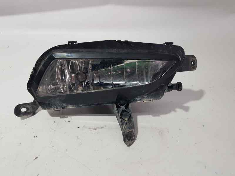 HYUNDAI Astra K (2015-2021) Противотуманка бампера передняя правая 39098908,662588537R 18685221