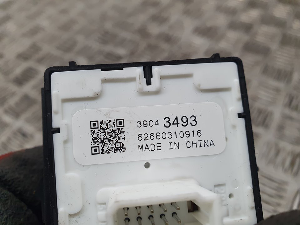 OPEL Astra K (2015-2021) Interrupteur de manette d'essuie-glace 39043493, 62660310916 23621792