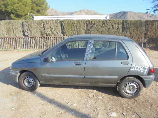 VOLKSWAGEN Clio 1 generation (1990-1998) Altă piesă 7700742852,2525646A 18541004