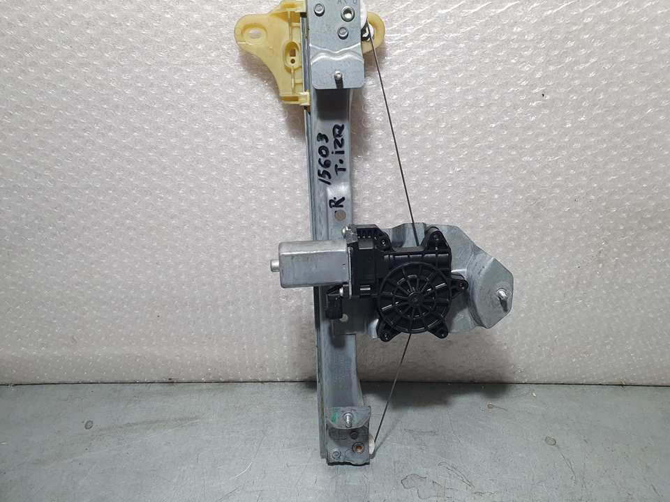 ALFA ROMEO Captur 1 generation (2013-2019) Rear left door window lifter 827010501R 25087518