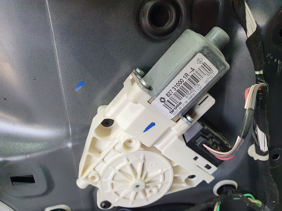 RENAULT Laguna 3 generation (2007-2015) Aizmugurējo kreiso durvju logu pacēlājs ELÉCTRICO6PINES 18809605