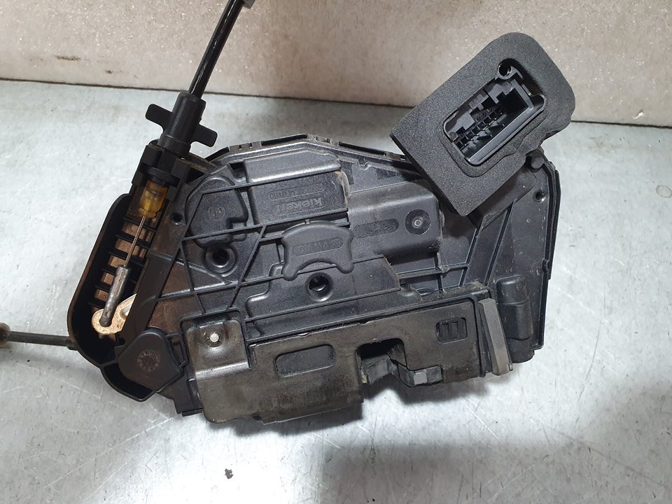 SEAT Alhambra 2 generation (2010-2021) Front Right Door Lock B6A5TB837016A 23647637