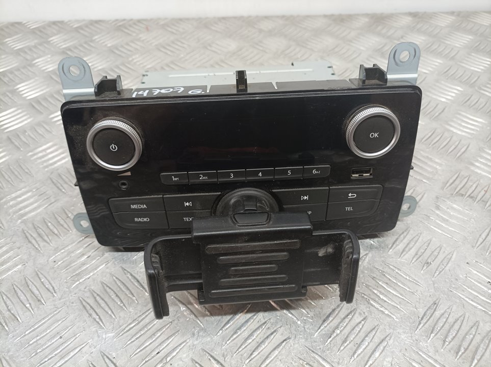 RENAULT Clio 3 generation (2005-2012) Music Player Without GPS 281154076R, 281077 22741369