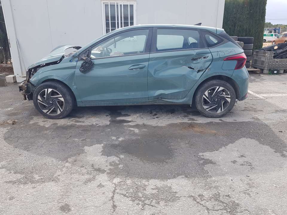 HYUNDAI i20 IB (2 generation) (2014-2020) A hátsó lökhárító egyéb részei 92406Q0100 24109634