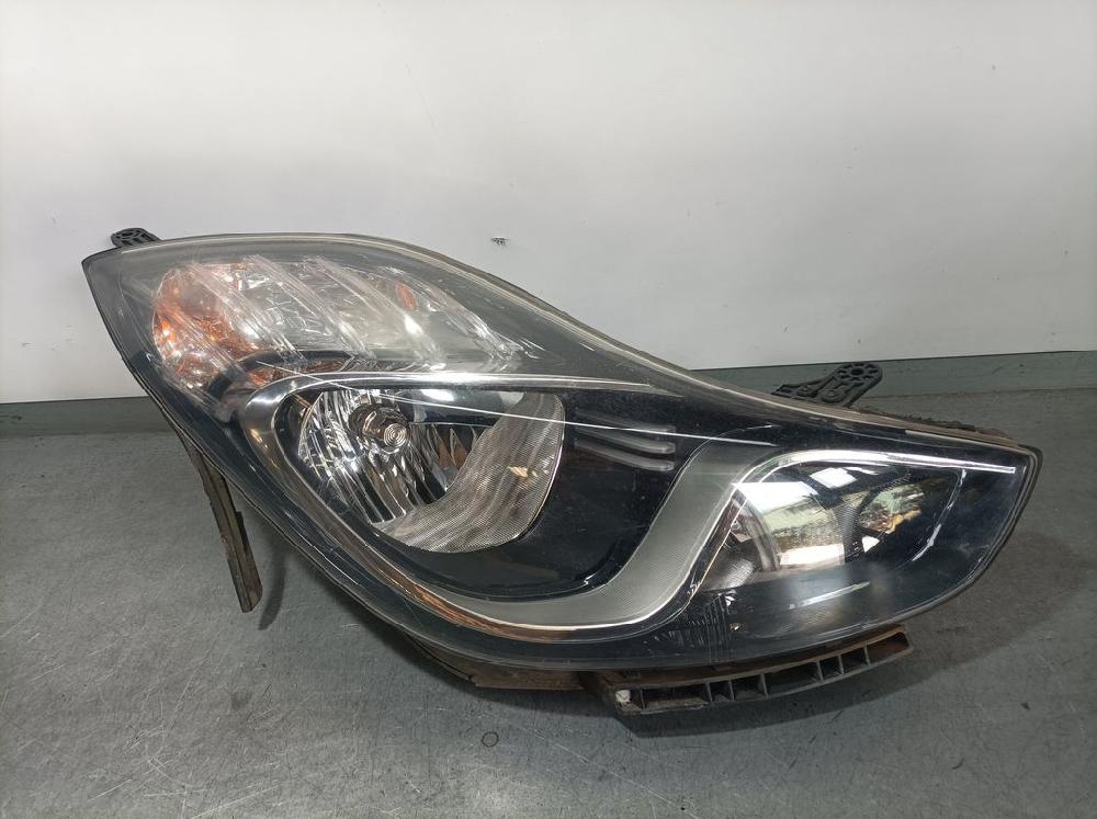 HYUNDAI ix20 1 generation (2010-2020) Phare avant droit ROZADO 23656369