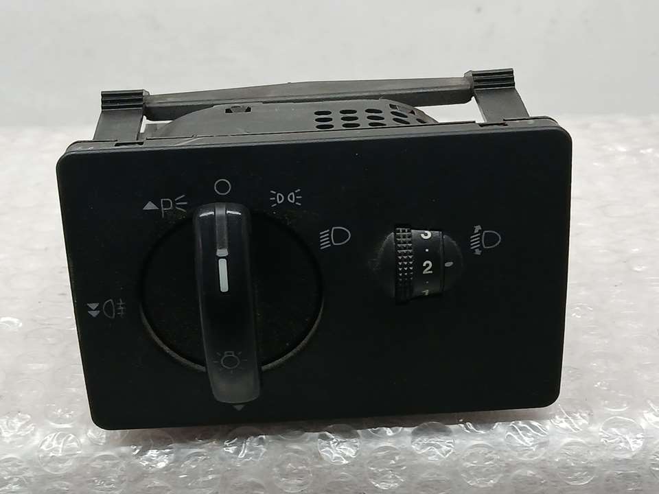 PEUGEOT Focus 2 generation (2004-2011) Headlight Switch Control Unit 7M5T13A024LA 21441451