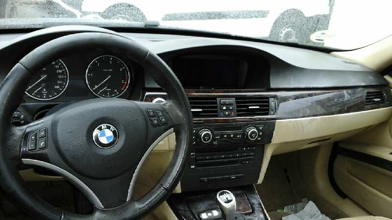 BMW 3 Series E90/E91/E92/E93 (2004-2013) Priekinės radiatoriaus grotelės LADODERECHO 18639255