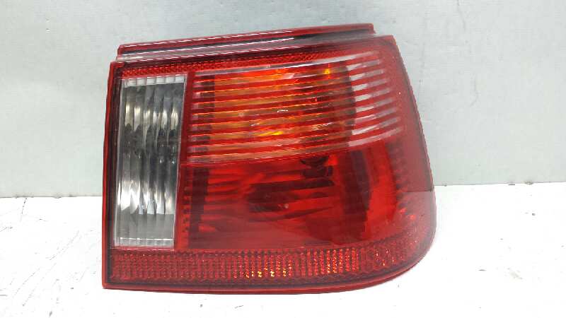 PORSCHE Cordoba 1 generation (1993-2003) Rear Right Taillight Lamp EXTERIOR 18433341