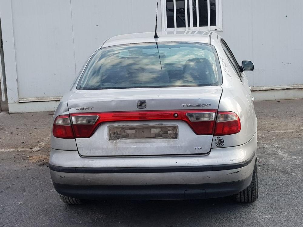 TOYOTA Toledo 2 generation (1999-2006) Воздухомер воздушного фильтра 038906461C,0281002757 20610272