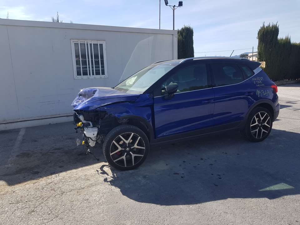 SEAT Arona 1 generation (2017-2024) Braț de control inferior dreapta față 2Q0407152E 24108836