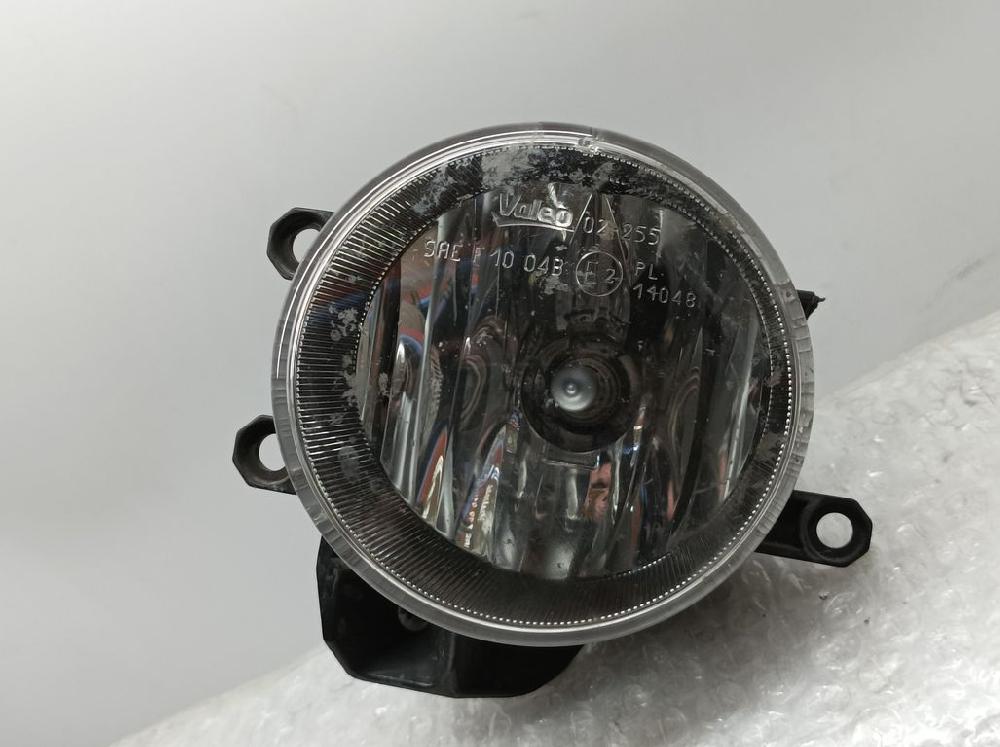 TOYOTA Verso 1 generation (2009-2015) Front Left Fog Light 8122002110, 90008497 20412988