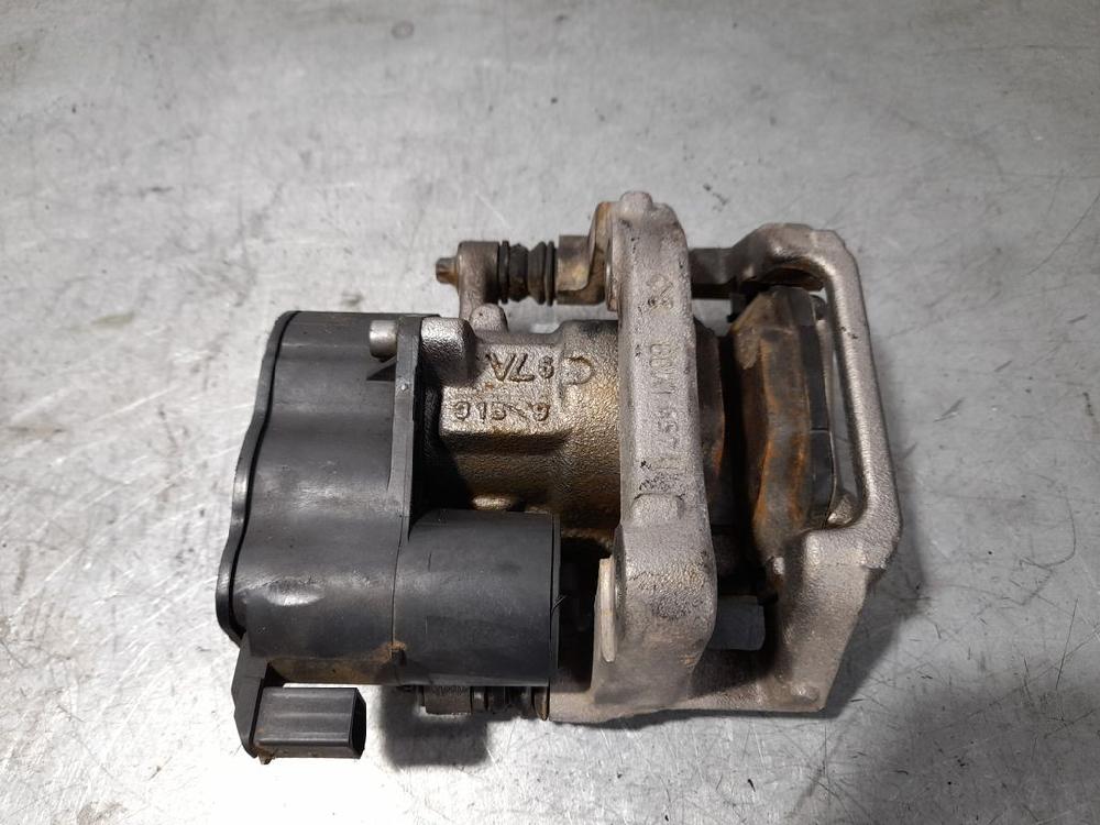 Pinza de freno trasera derecha AH01 9819060980 de Citroen C5 aircross (ac_, aj_, ar_, a4_) 2018-2022 177 CV