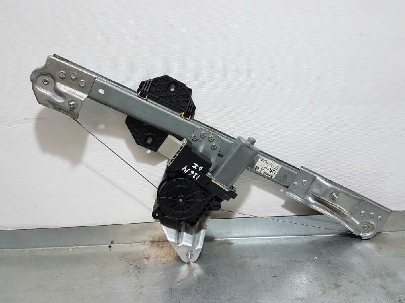 DACIA Logan 2 generation (2013-2020) Front Left Door Window Regulator 807211440R 24028127