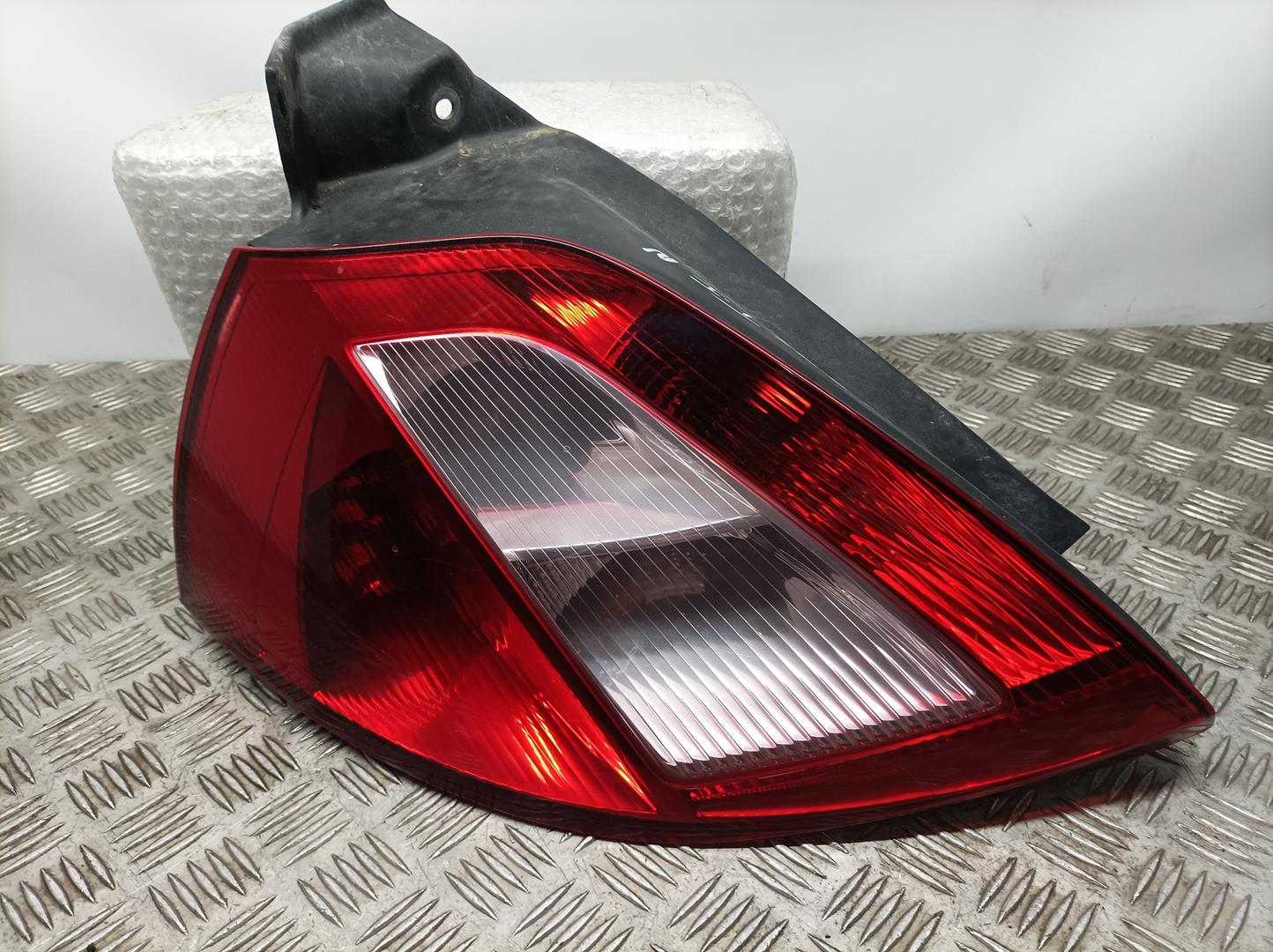 RENAULT Megane 2 generation (2002-2012) Rear Left Taillight 89398361,ROZADO 23661233