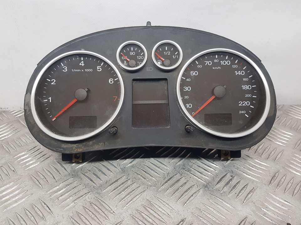 BMW A2 8Z (1999-2005) Speedometer 110080192011 25207611