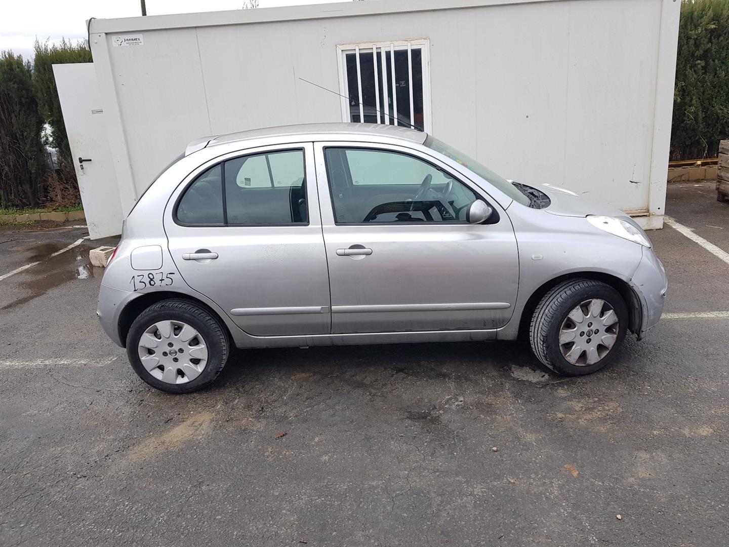 NISSAN Micra K12 (2002-2010) Priekinių dešinių durų stiklo pakelėjas ELECTRICO2PINS 23656627