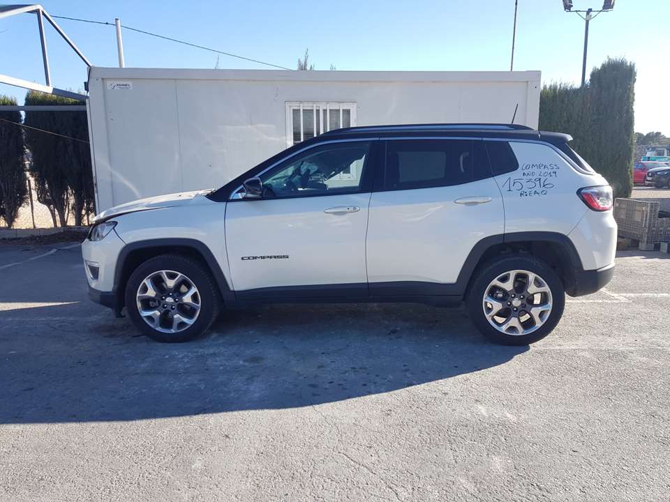 JEEP Compass 2 generation (2017-2023) Galinių kairių durų spyna P04589915AE 23528261