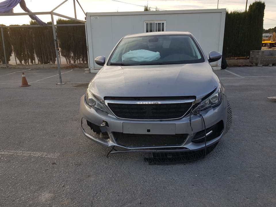 PEUGEOT 308 T7 (2007-2015) Pravé predné sedadlo 26524194