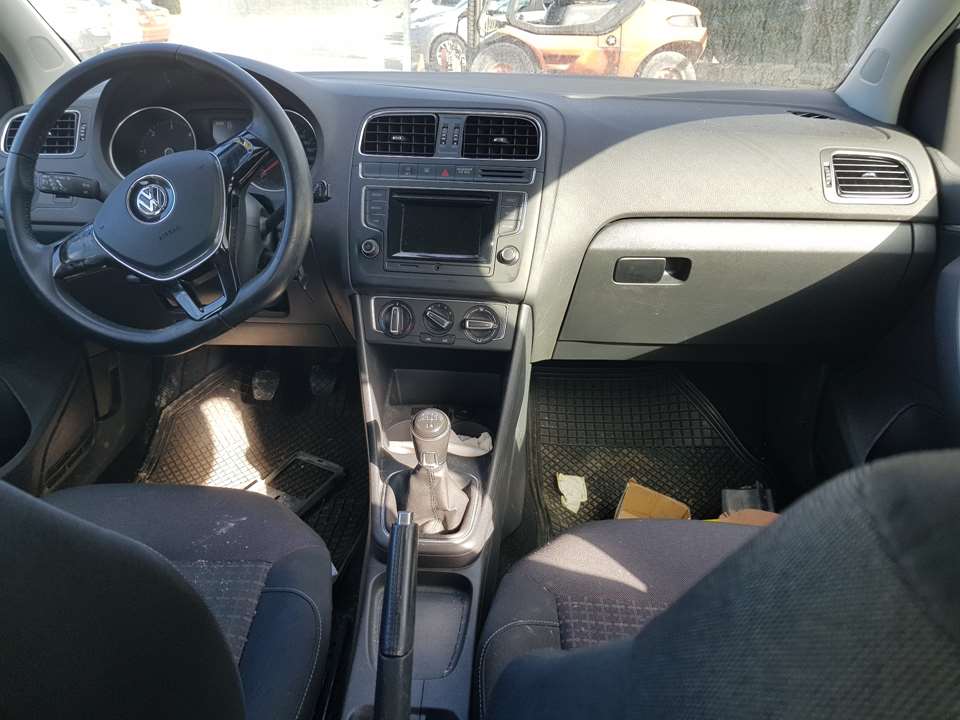 VOLKSWAGEN Polo 5 generation (2009-2017) Rear Right Seatbelt 23328626
