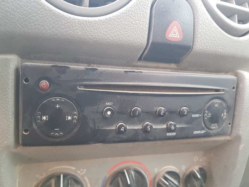NISSAN Music Player Without GPS 24753065