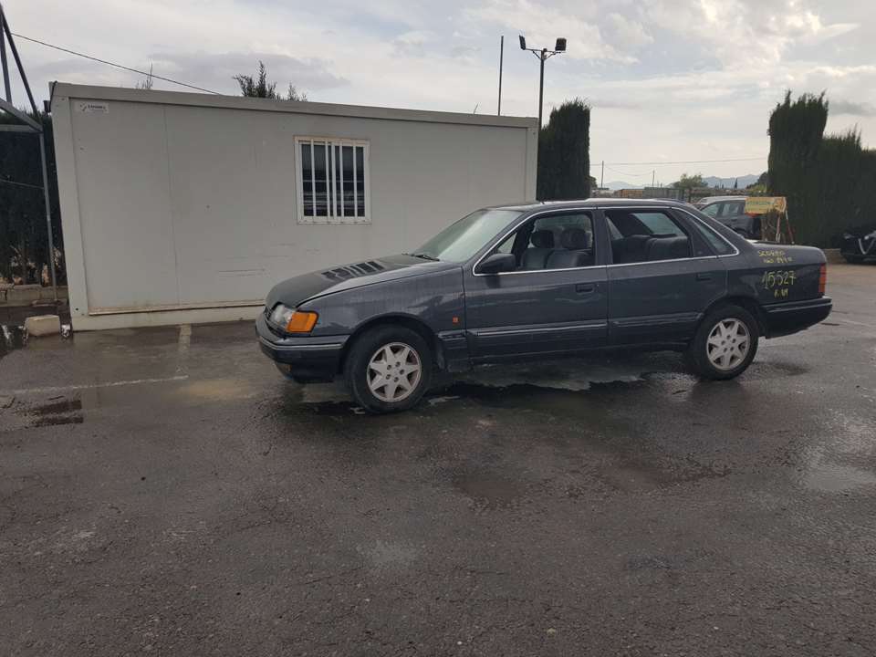 MERCEDES-BENZ W124 1 generation (1984-1994) Αριστερό εμπρός φτερό 26526215