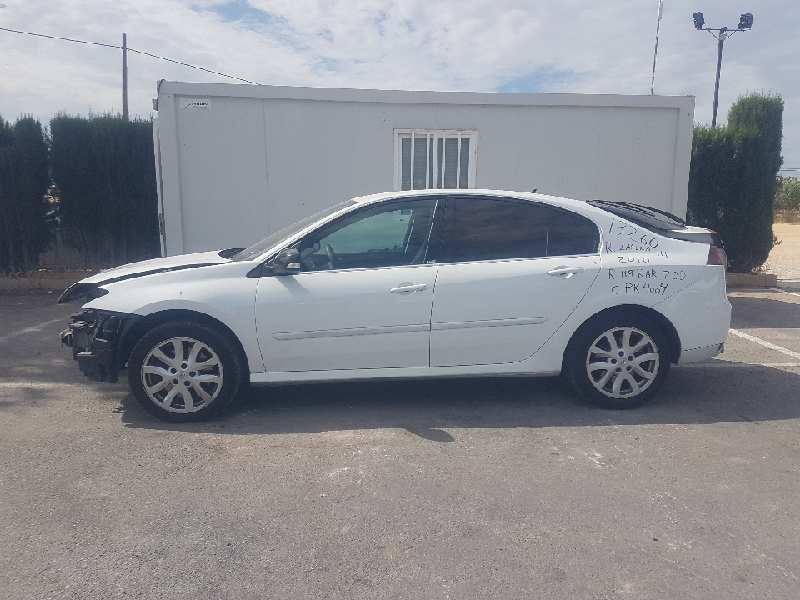 RENAULT Laguna 3 generation (2007-2015) Lève-vitre de porte arrière droite 827300001R, 6PINS, ELECTRICO 20606980