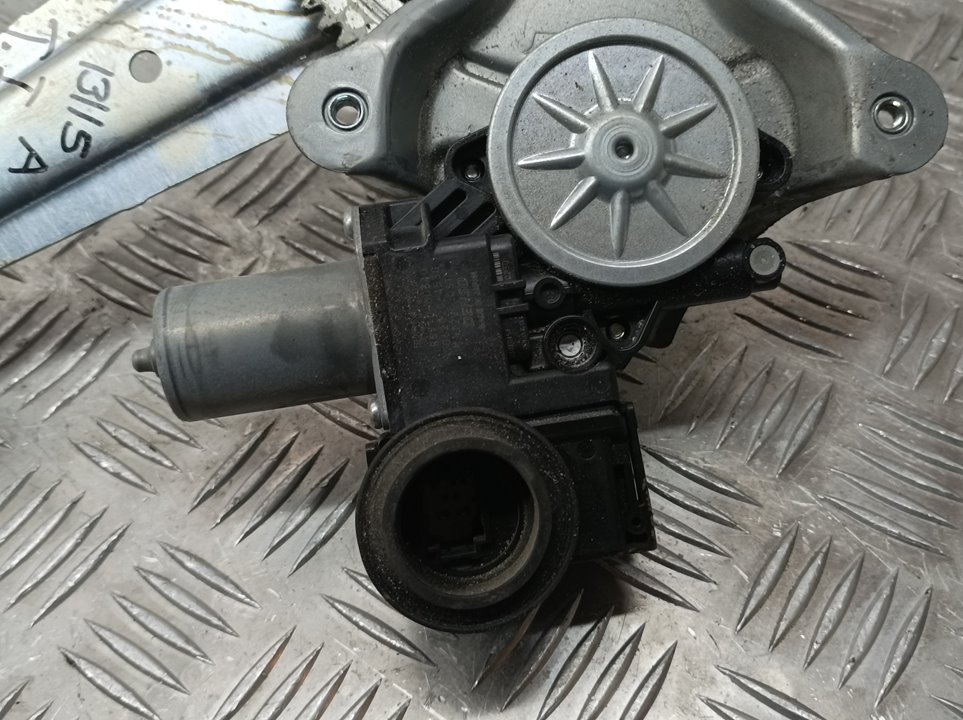 TOYOTA Land Cruiser 70 Series (1984-2024) Fönsterlyftare till vänster bak 8571060340, 062204530, ELÉCTRICO7PINSDENSO 24035317