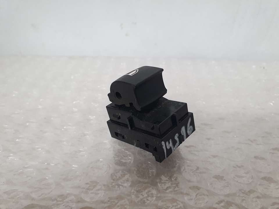 BMW 3 Series F30/F31 (2011-2020) Front Right Door Window Switch 920810702 24093838