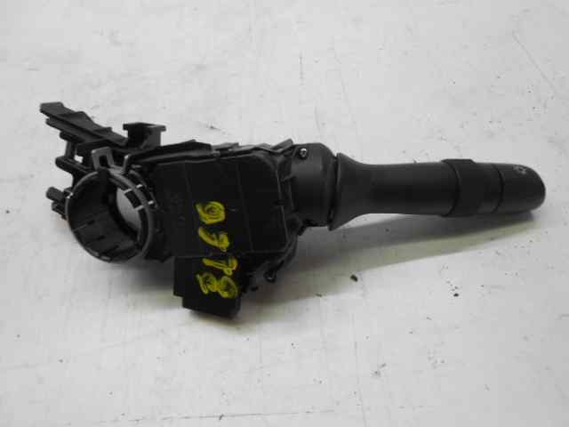 Mando luces 1ZR 173832 de Toyota Auris (_e15_) 2007-2012 124 CV - pieza usada