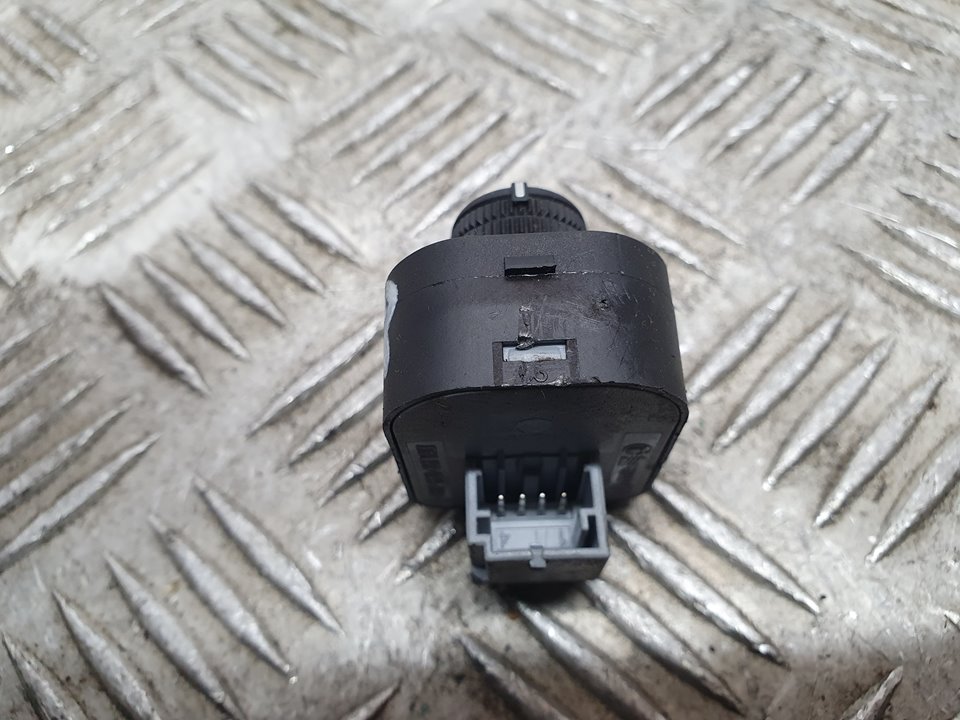 AUDI A4 B8/8K (2011-2016) Alte unități de control SINREF 23647699