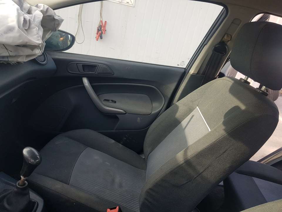 HYUNDAI Fiesta 5 generation (2001-2010) Priekšējais labais sēdeklis C/AIRBAG 25196083