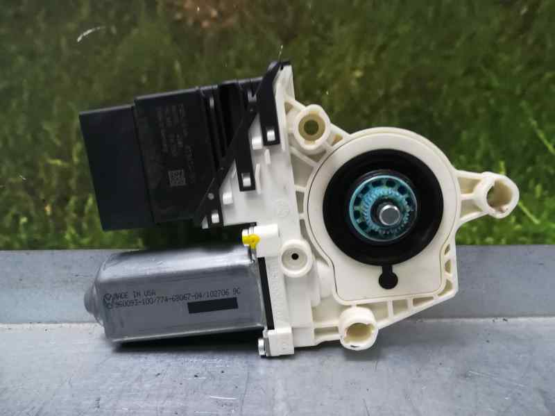 VOLKSWAGEN Jetta 5 generation (2005-2011) Motor de control geam ușa  stânga spate 1K5837401AH, 973564350 18481632