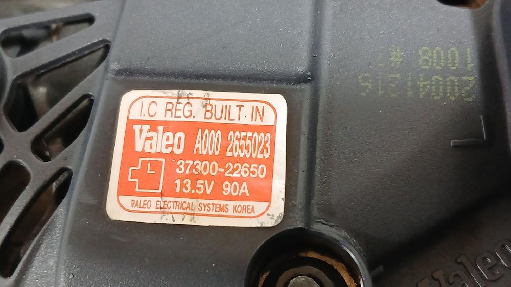 Alternator G4ED 3730022650 de Kia Cerato sedán (ld) 2005-2006 105 CV con 107028 km - pieza usada