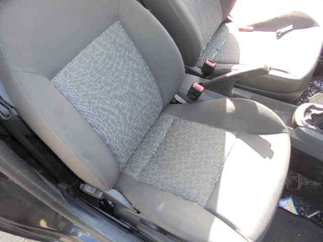 SEAT Cordoba 2 generation (1999-2009) Priekinių kairių durų stiklo pakelėjas 14PIN, ELECTRICO 18513253