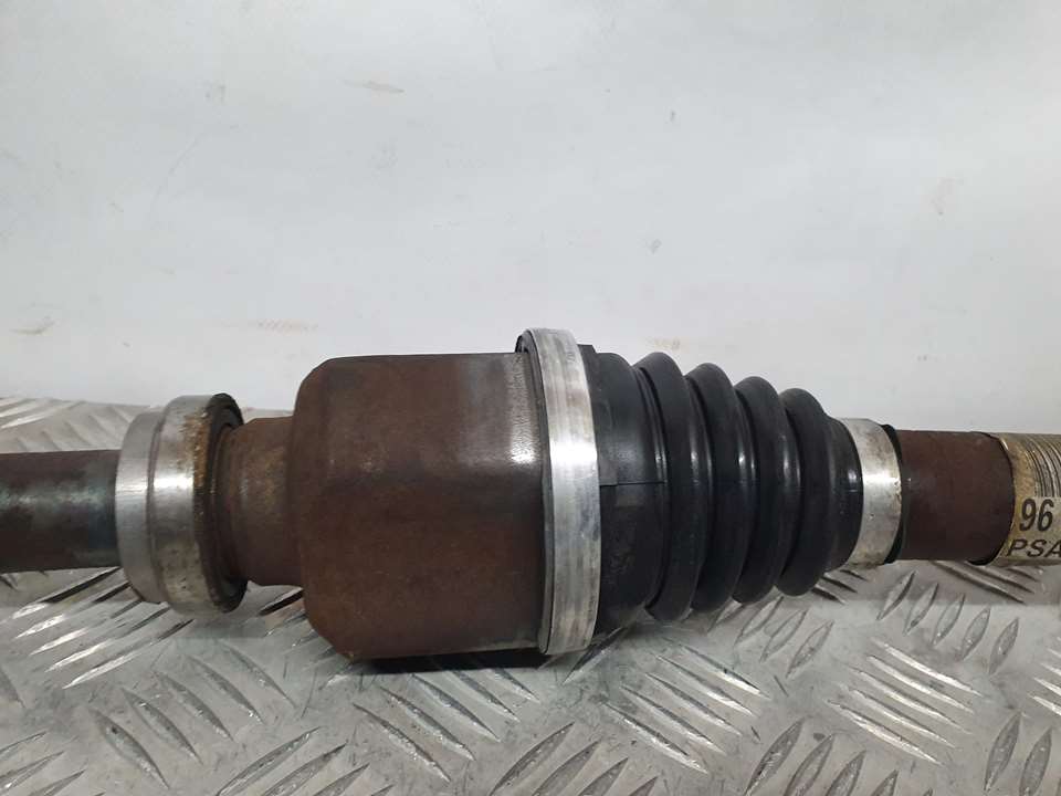 HYUNDAI 308 T7 (2007-2015) Arbre de transmission avant droit 9661107480,8NN49 22586815