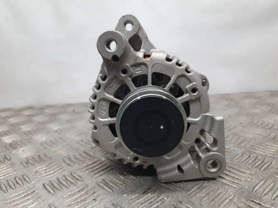 HYUNDAI i20 IB (2 generation) (2014-2020) Alternator 3730004950,8400383 23625833