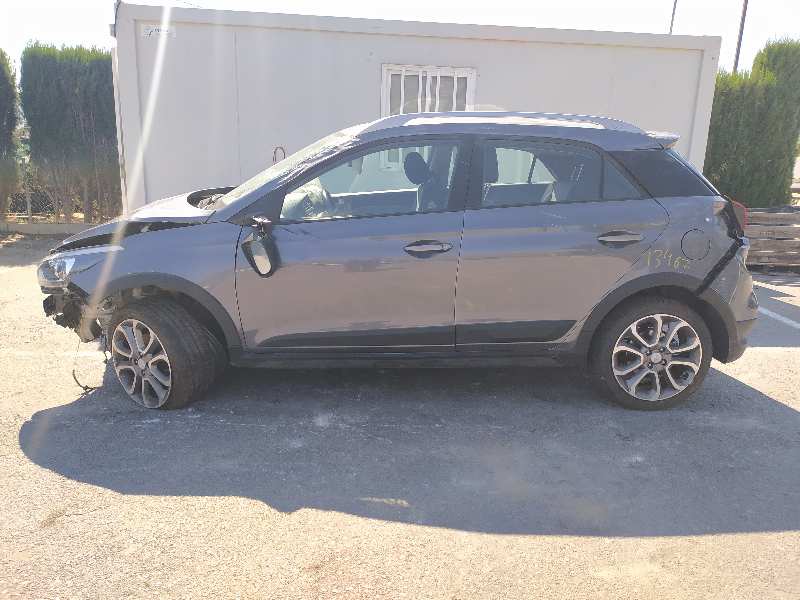 HYUNDAI i20 IB (2 generation) (2014-2020) A hátsó lökhárító egyéb részei 92405C8400 24041061