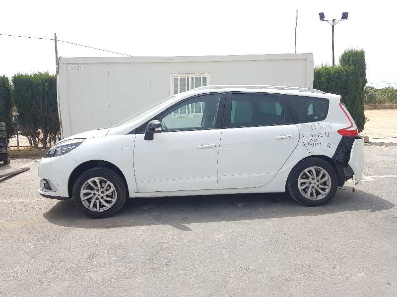 RENAULT Scenic 3 generation (2009-2015) Левая противотуманка переднего бампера 261500097R,89208691 18690597