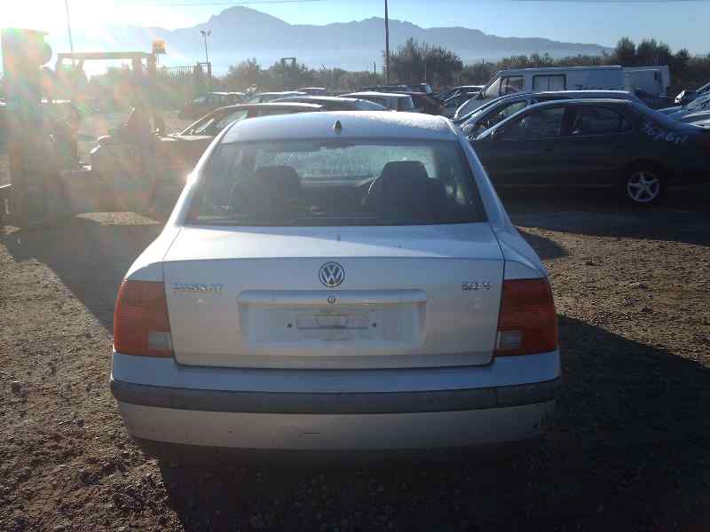 VOLKSWAGEN Passat B5 (1996-2005) Дроссельная заслонка 058133063H 18456753