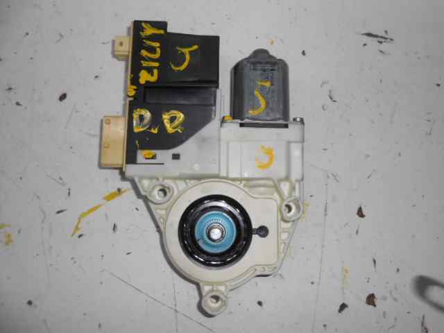 PEUGEOT 307 1 generation (2001-2008) Front Right Door Window Control Motor 9681587180 18739508