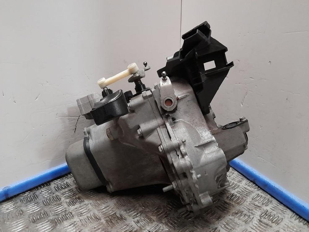 PEUGEOT 208 Peugeot 208 (2012-2015) Gearbox 20A701,1248469 18652978