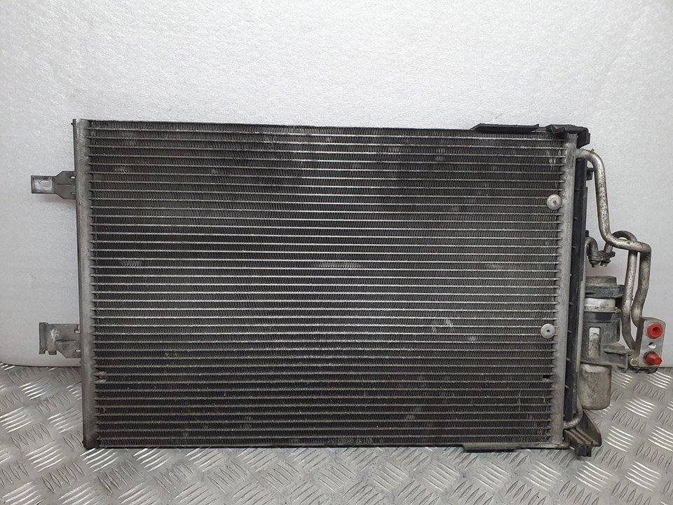 OPEL Tigra 2 generation (2004-2009) Охлаждающий радиатор 13189080, E603005, BEHR 20389914