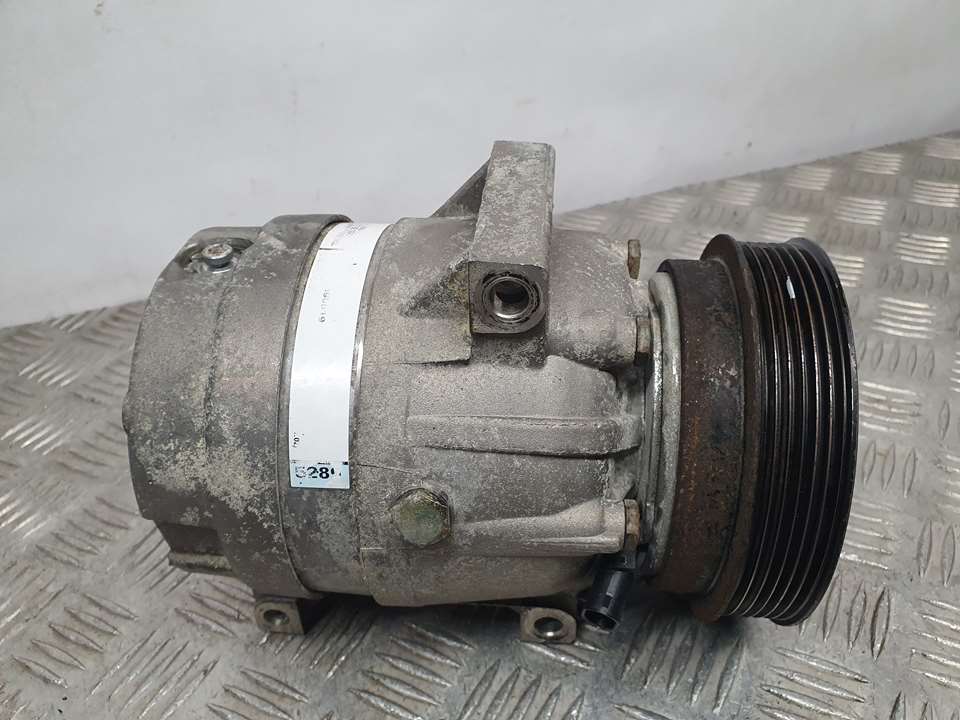 FIAT Megane 2 generation (2002-2012) Hасос кондиционера 7700103536 23799350