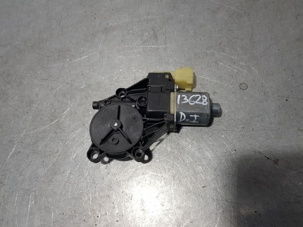 FORD Fiesta 5 generation (2001-2010) Vänster framdörr Fönsterregulatormotor 0130822618 18711335