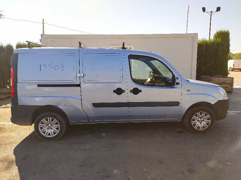 FIAT Doblo 1 generation (2001-2017) Ліва передня крило 23634479